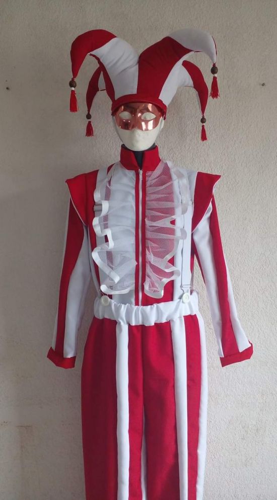 Mr Romace Stilt costume